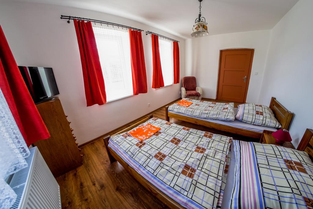 Stovka Bozanov Guest House Exterior photo